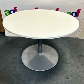 Second Hand Techo Round White Meeting Table - Silver Base